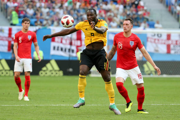 件背后的深 件背后的深