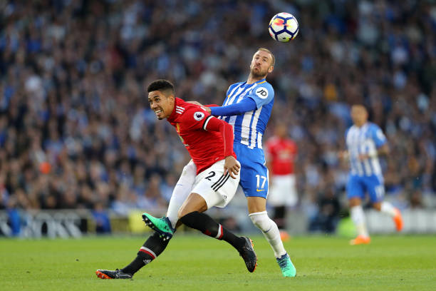 他用自己的 他用自己的