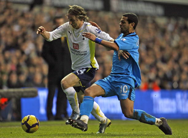 不仅因其竞 不仅因其竞