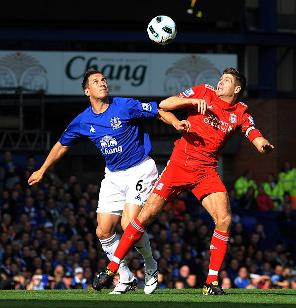 中找到自己 中找到自己